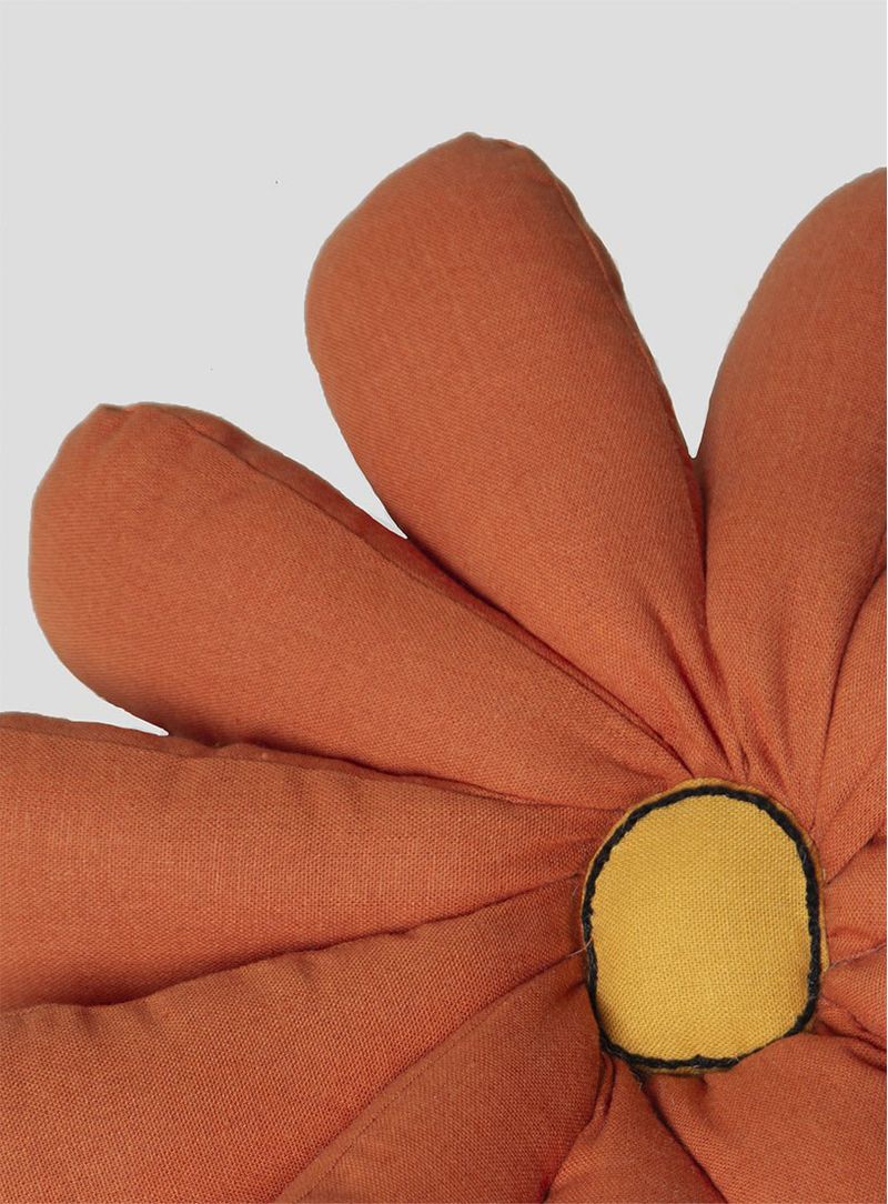 Almofada-formato-flor-laranja