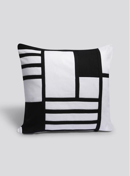 Almofada retângulos preto e branco