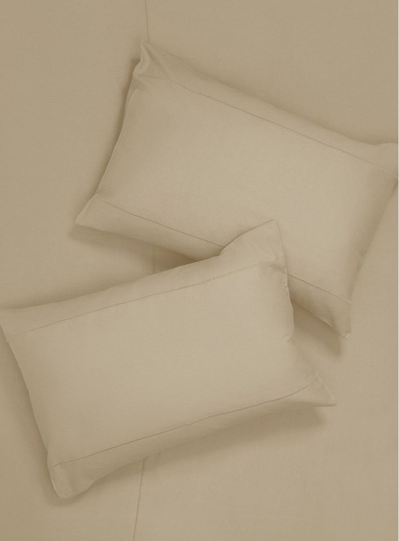 Capa-de-edredom-cama-bege-017