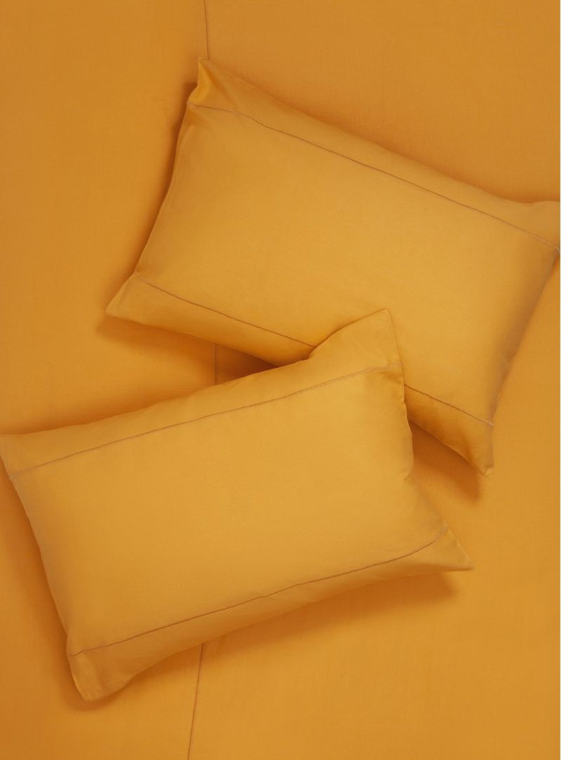 Capa-travesseiro-cama-amarelo-016
