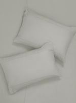 Capa-travesseiro-cama-cinza-013