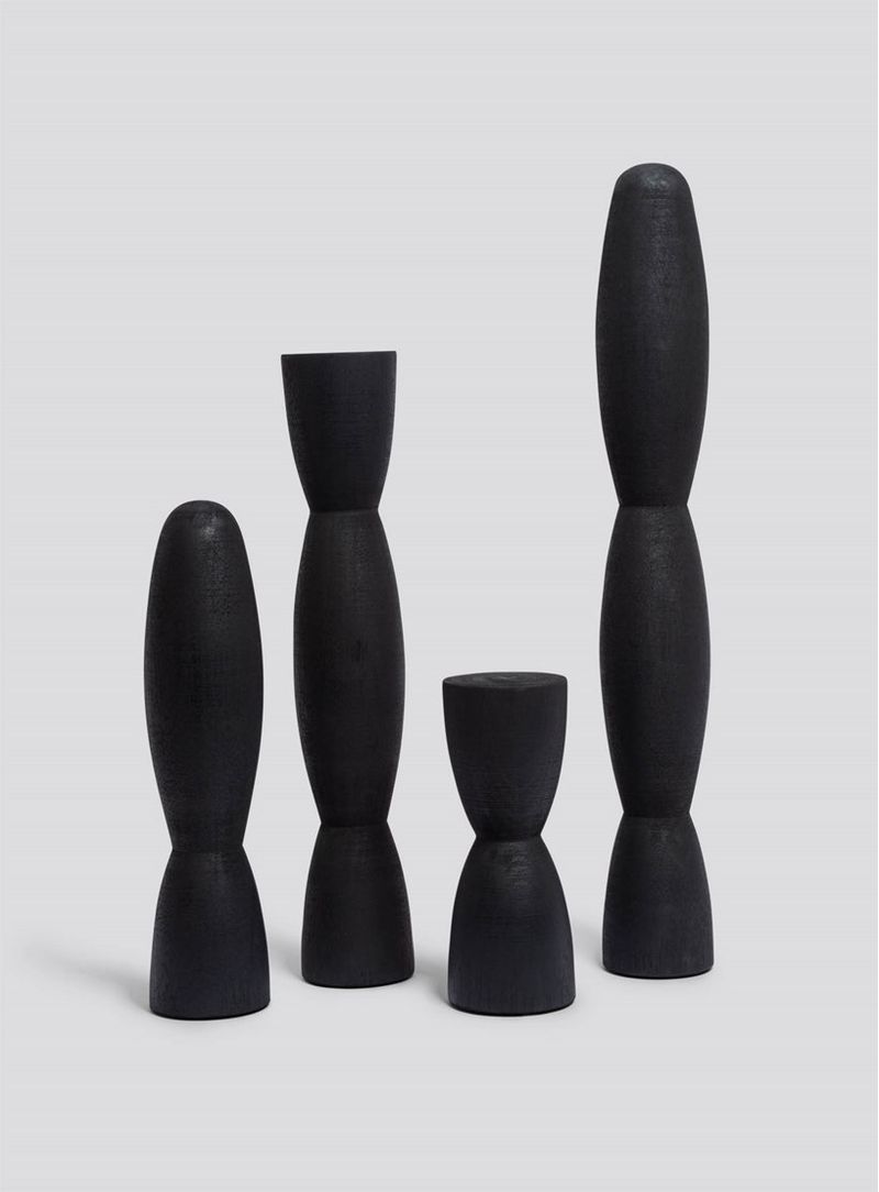 Escultura-s-obliquo-preto