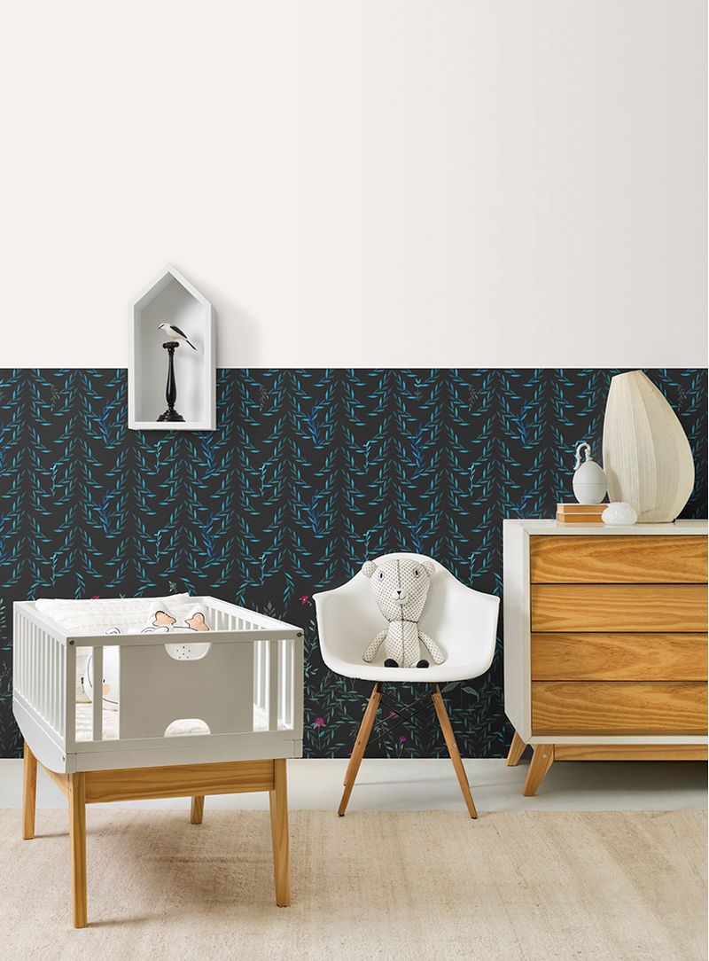 Papel-de-parede-mata-fundo-preto