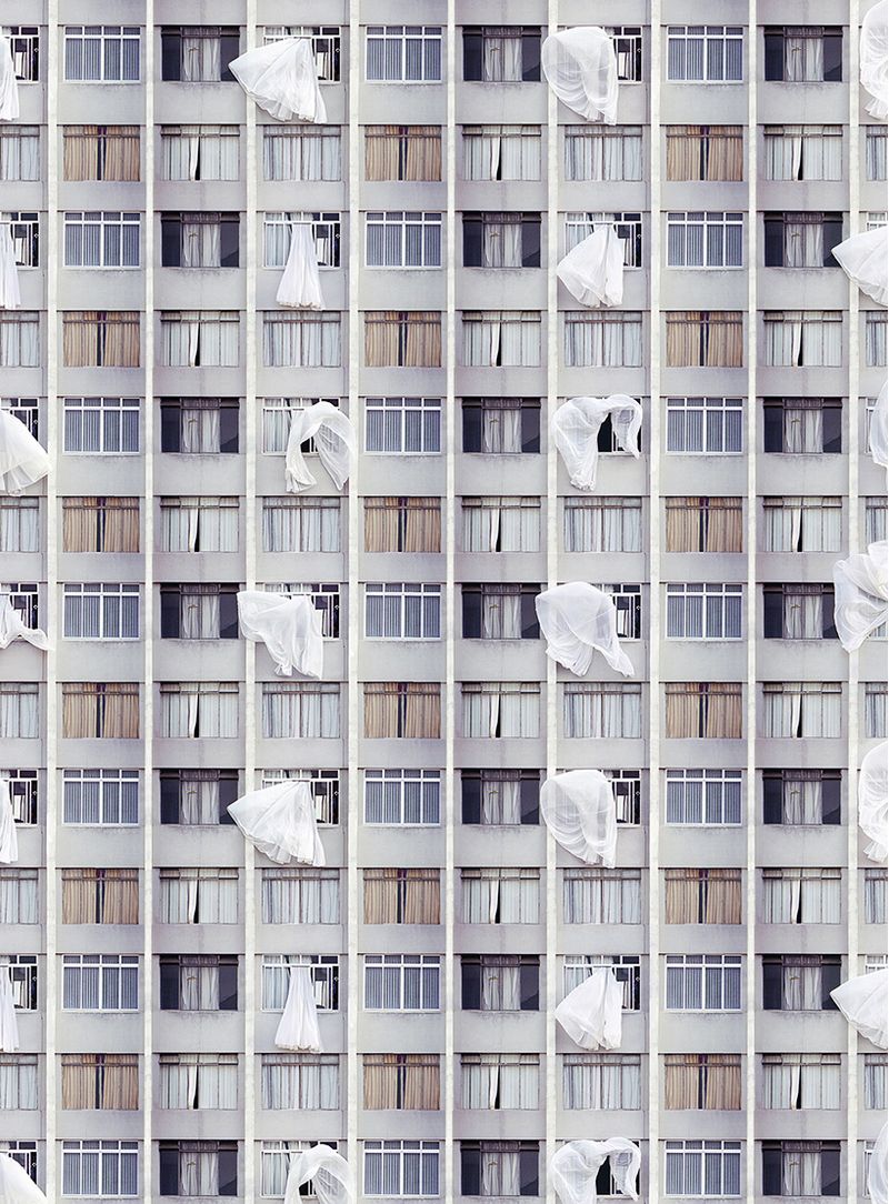 Papel-de-parede-noivas-ao-vento-branco