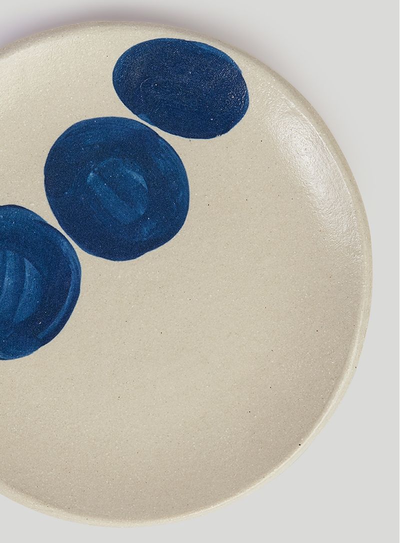 Prato-ceramica-sobremesa-ii-branco-e-azul