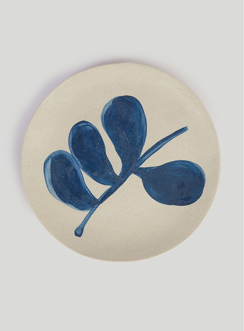 Prato-ceramica-sobremesa-iii-branco-e-azul