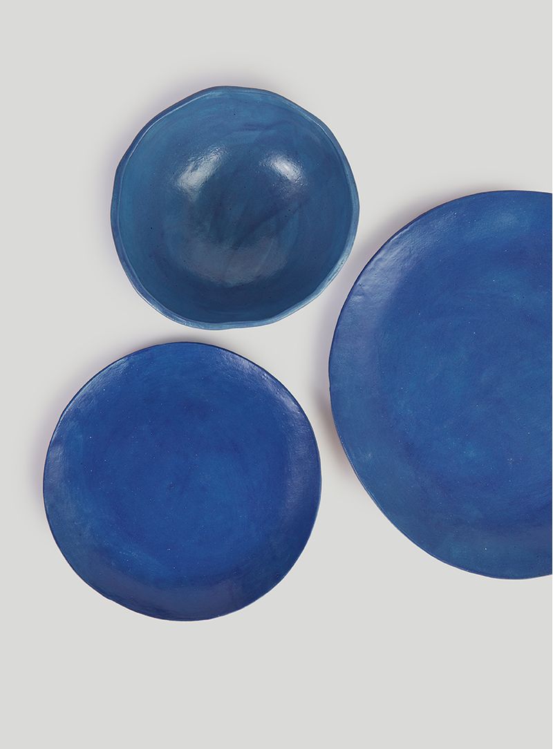 Prato-ceramica-sobremesa-azul