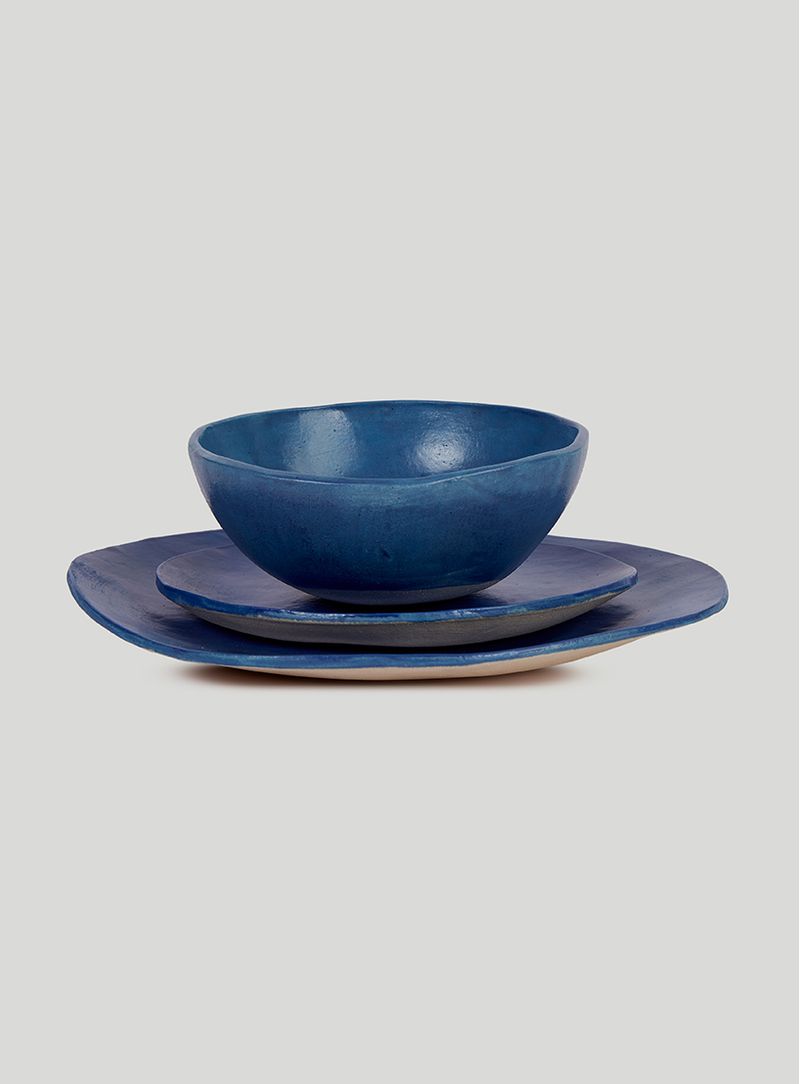 Prato-ceramica-sobremesa-azul