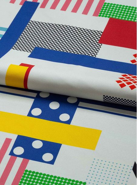 Tecido estampado patch primárias