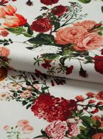 Tecido-estampado-floral-grande-vermelho