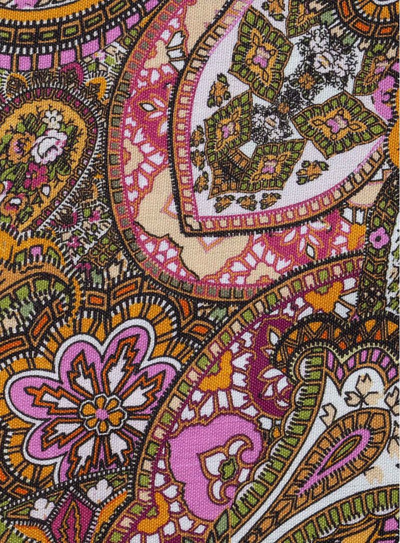 Tecido-estampado-floral-pequeno-vermelha