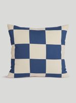Almofada-patchwork-xadrez-azul-e-manteiga