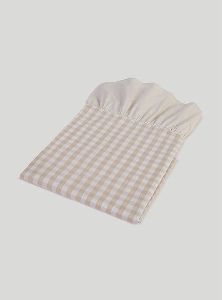 Toalha de mesa xadrez babado bege e off white