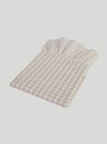 Toalha-de-mesa-xadrez-babado-bege-e-off-white