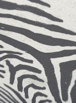 Papel-de-parede-not-wet-but-wild-off-preto