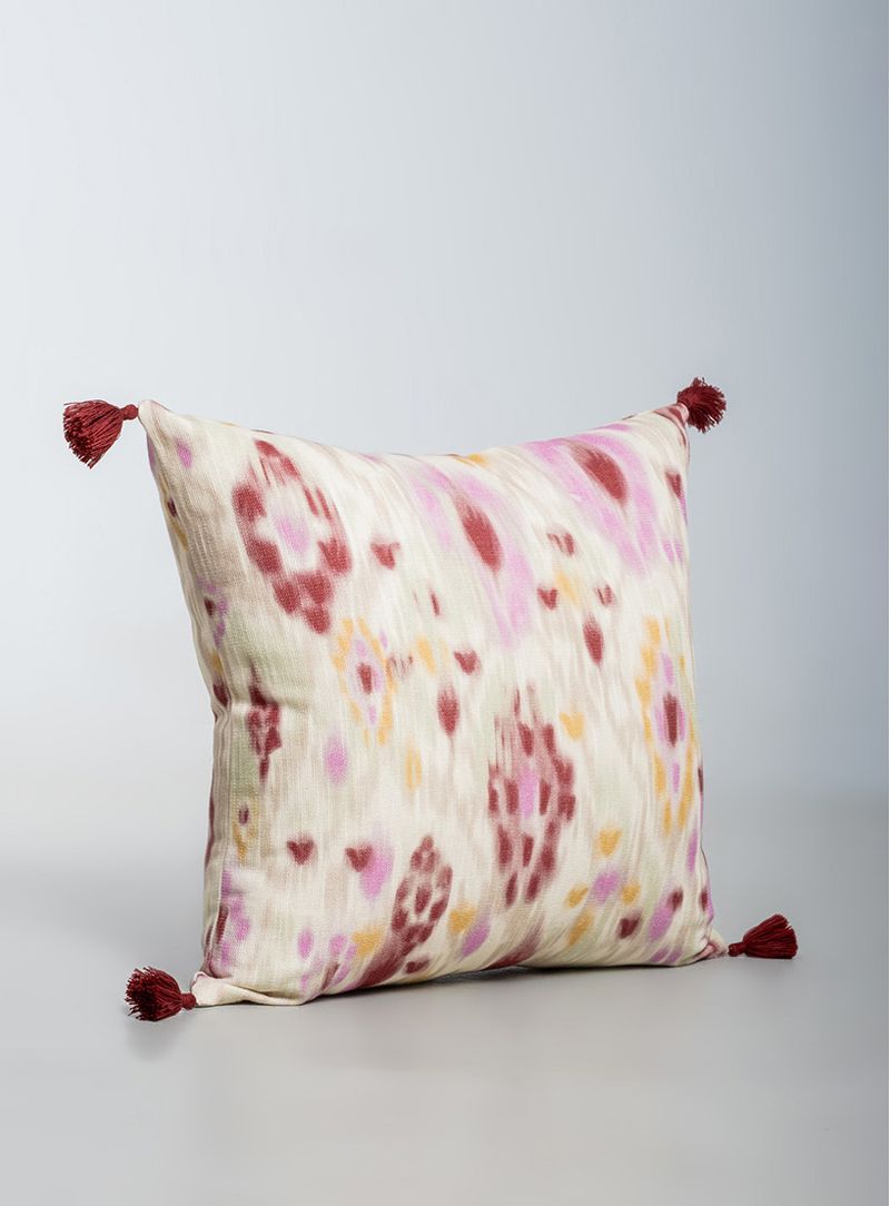 almofada-ikat-contemporaneo-rosa