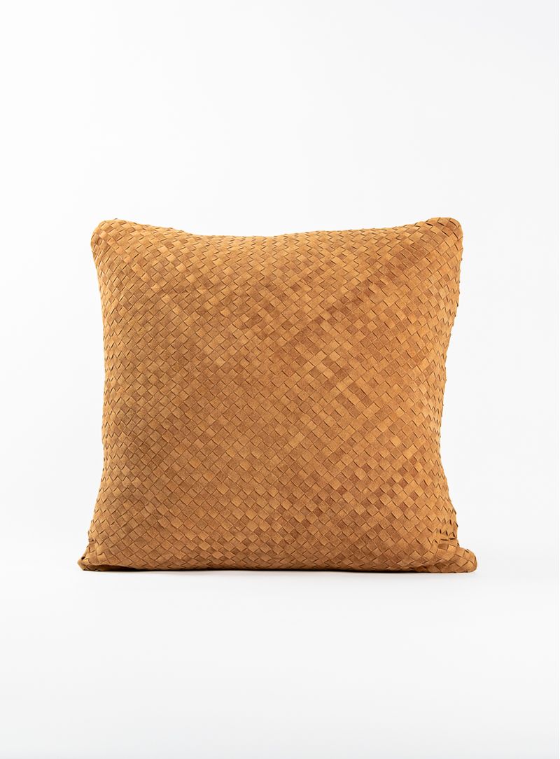 Almofada-trama-de-couro-caramelo