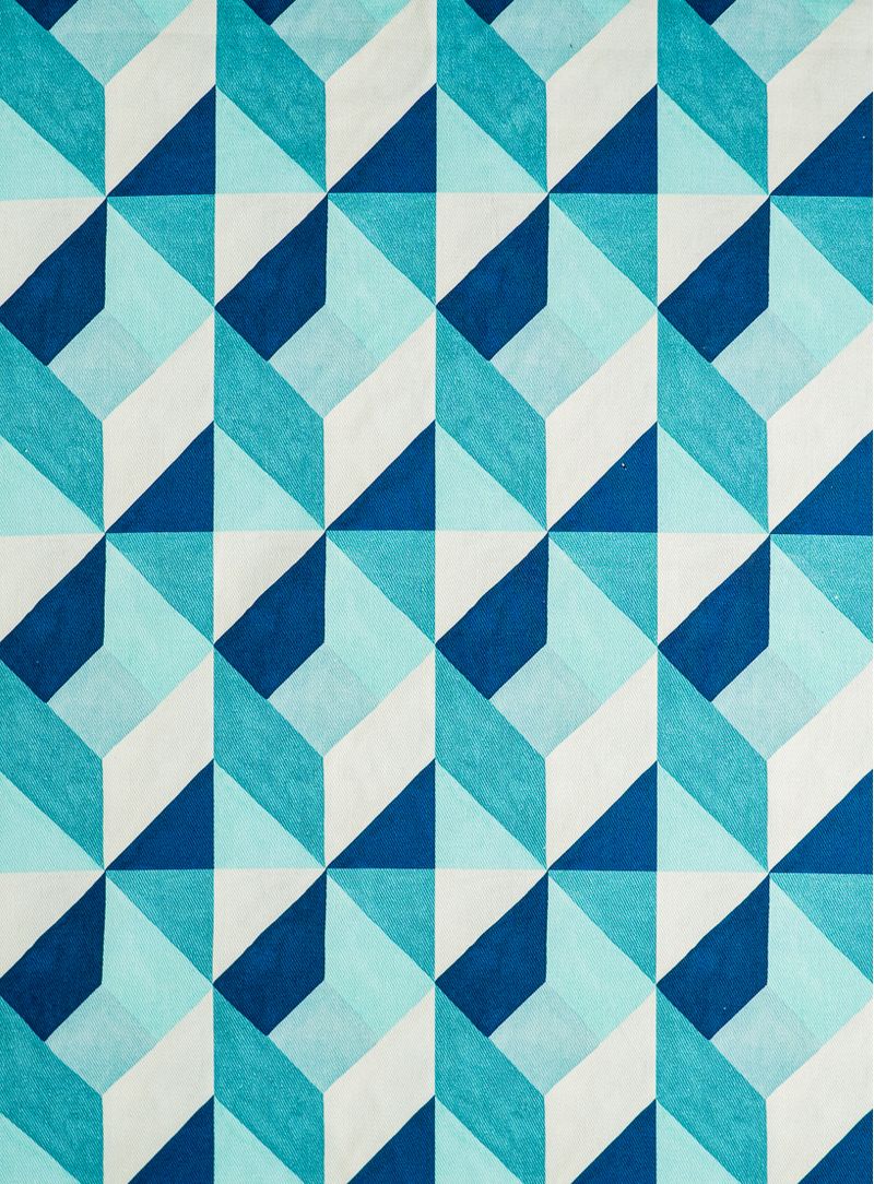 Tecido-estampado-caixa-azul