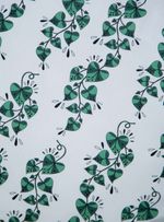 Tecido-estampado-folhas-romanticas-bege-e-verde