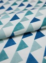 Nova-categoria-no.13Tecido-Estampado-Triangulo-Aquarela-Azul