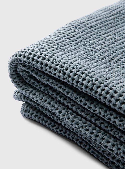 Colcha favo azul acinzentado