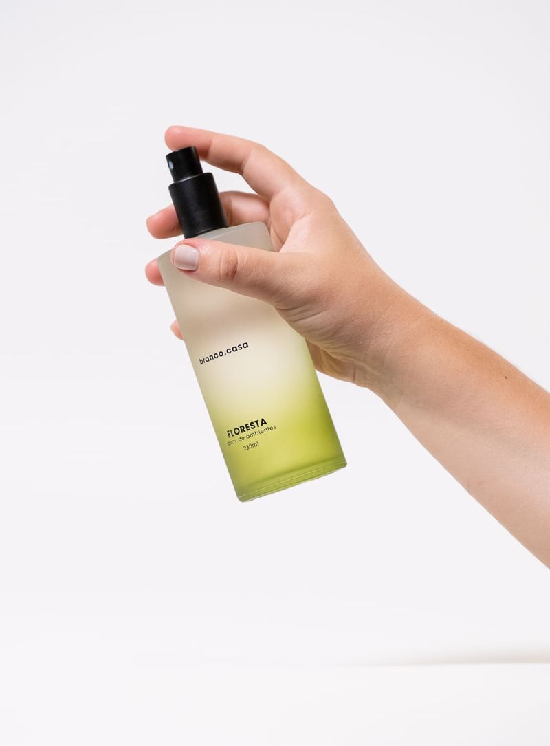 Home-spray-branco-casa