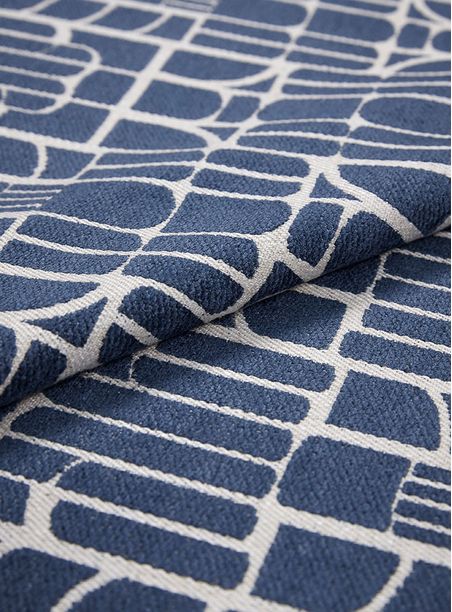 Tecido Jacquard Chenile Marajoara azul e off white