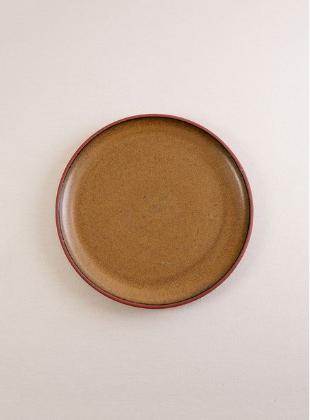 Prato Raso terracota cerâmica esmalte amarelo ferrugem