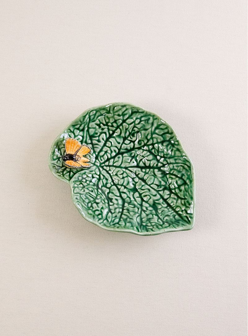 Folha-Begonia-com-Borboleta