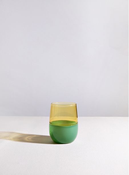 Copo Opalina bicolor amarelo e verde bandeira 122 ml